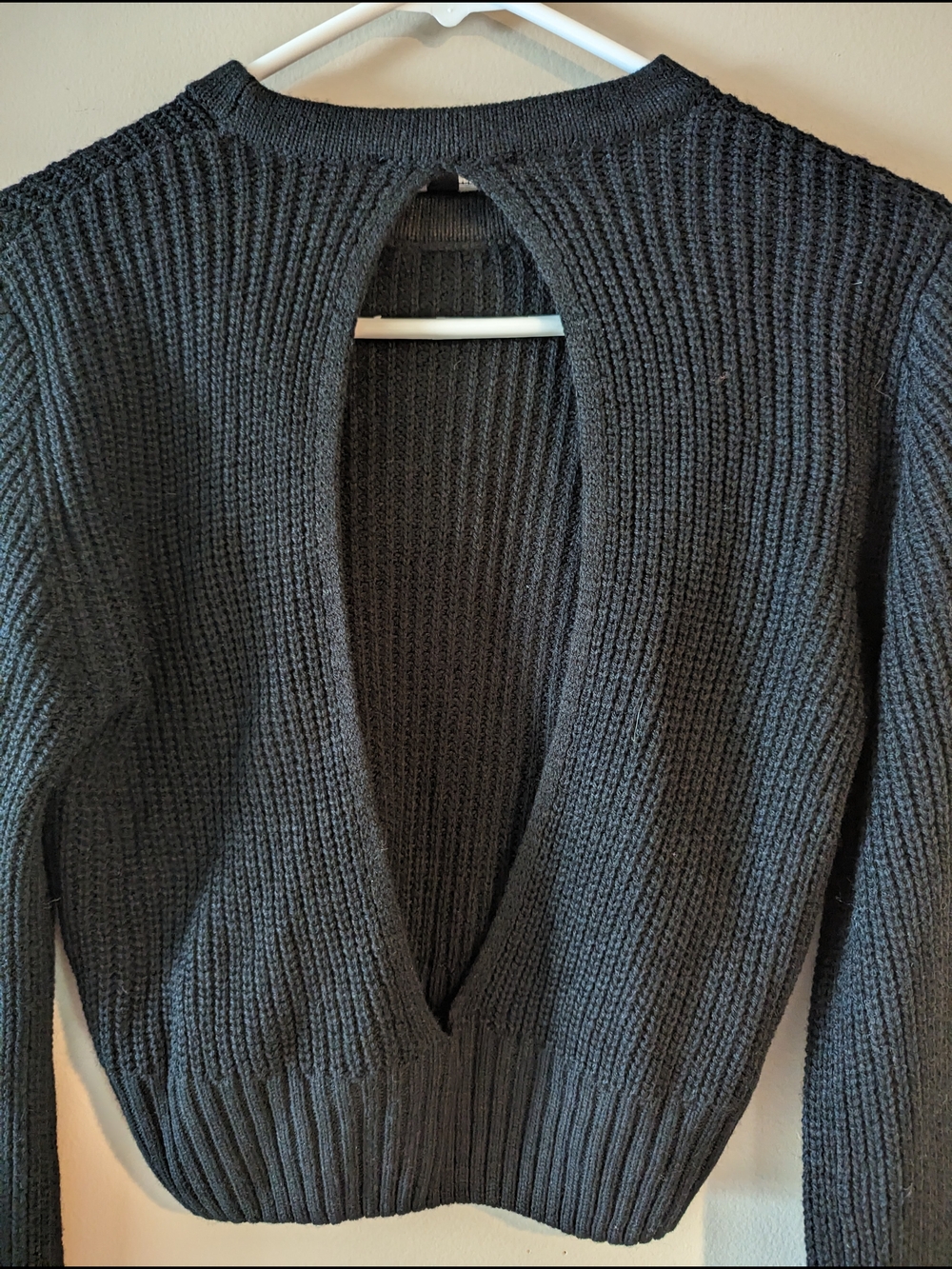 NWT- Lulu's Black Ribbed Crew Neck Sweater - Picture 3 of 6